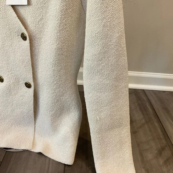 Zara Women's Off-White Textured Blazer - Picture 5 of 8